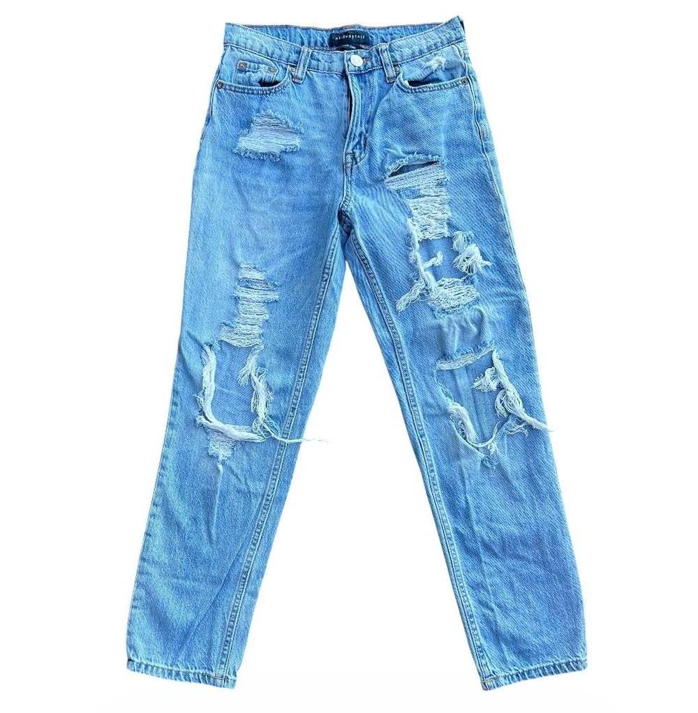 Aeropostale High-Waisted Heavily Distressed Mom Jeans Size 0